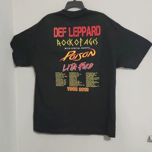 Def Leppard Rock of Ages Tour 2012 concert graphic tee Poison Lita Ford XL - Picture 2 of 5